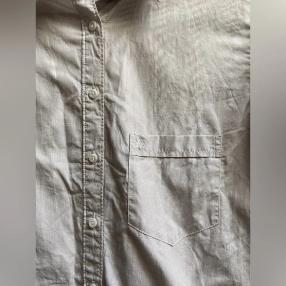 Talula Aritzia Oxford Boyfriend Fit Button up striped cotton shirt Sz XS - Picture 3 of 10